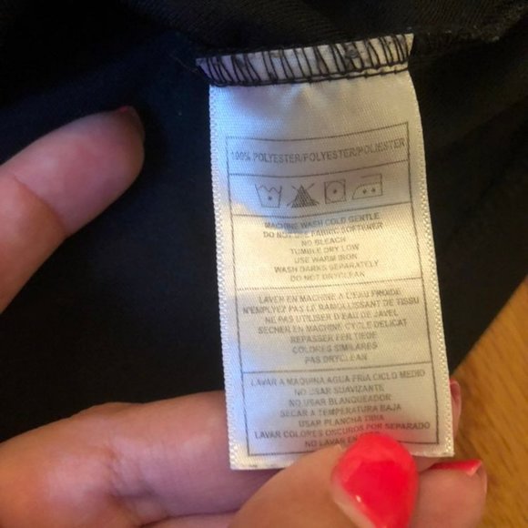 Bermuda Sands long sleeve polo size medium - Picture 4 of 4